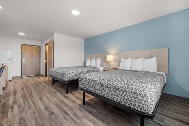 جناح بسريرين كوين، WoodSpring Suites Manteca - Stockon South 2/9