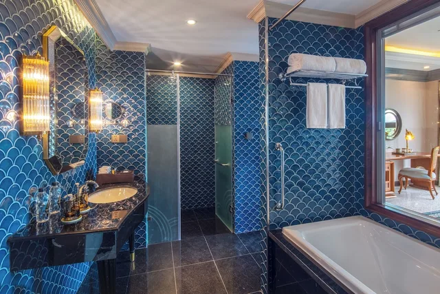 جناح جونيور بسرير كينج بإطلالة على النهر، Silk Path Grand Hue Hotel 1/2