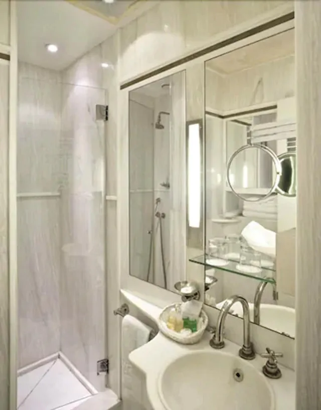 غرفة عائلية بثلاثة أسرّة، Hotel Gavarni 3/3