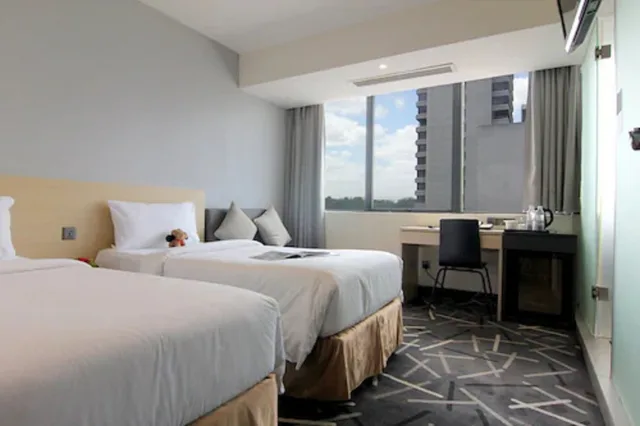 غرفة سوبيريور بسريرين فرديين، Pacific Express Hotel Central Market 3/5