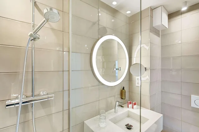 غرفة بريميير ثلاثية، DoubleTree by Hilton Vienna Bosei 7/8