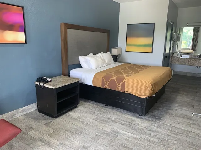 غرفة قياسية بسرير كينج للمدخنين، Best Western Magnolia 3/7