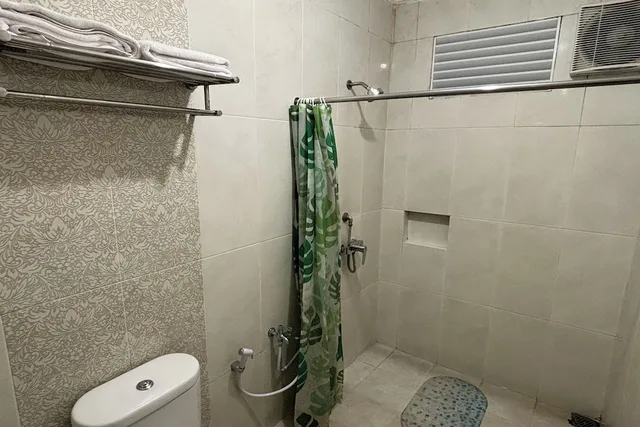 Executive, King Bed, Pool Access، Pesona Bamboe 5/6