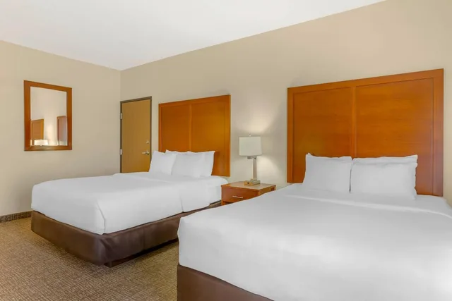 Room, 2 Queen Beds, Accessible, Comfort Inn & Suites Socorro, NM 2/4