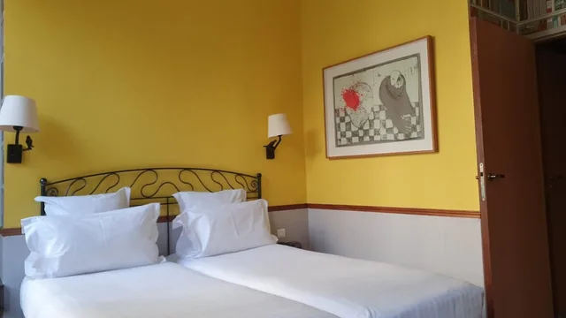 غرفة سوبيريور بسريرين منفصلين، Hotel Relais Saint Sulpice 2/3