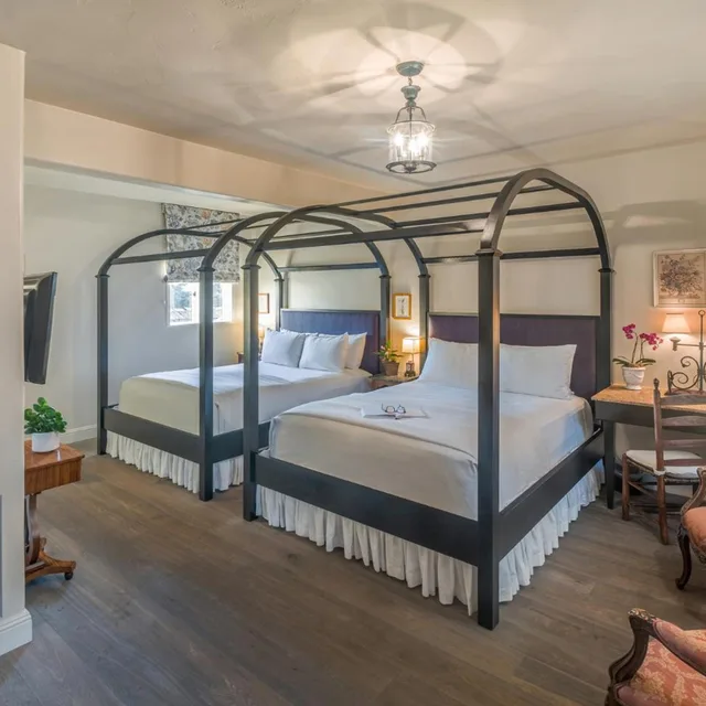 غرفة قياسية بسرير مزدوج، L'AUBERGE CARMEL 1/1