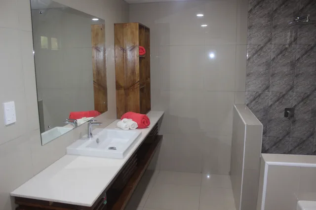 Villa, King Bed, Beach Front، Le Uaina Beach Resort 5/5