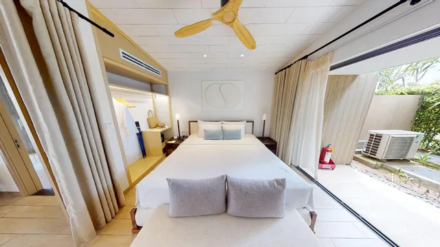 Aqua, Villa, King Bed, Hot Tub، Minera Hot Springs Binh Chau 1/2