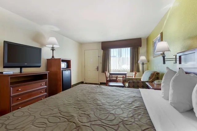 غرفة بسرير كينج، Best Western Caprock Inn 2/6