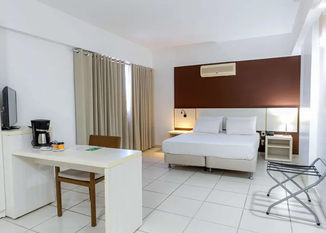 جناح ديلوكس بسرير كوين، Best Western Suites Le Jardin Caldas Novas 1/3