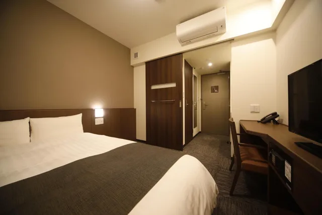غرفة بسرير مزدوج للمدخنين، Dormy Inn Oita 1/7