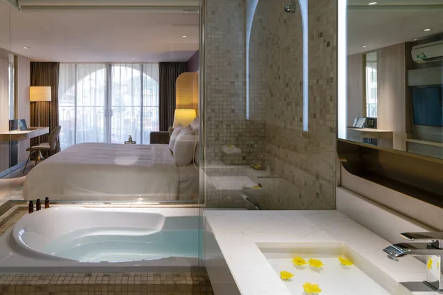 The Level, Premium, King Bed، Hanoi Le Jardin Hotel & Spa 4/5
