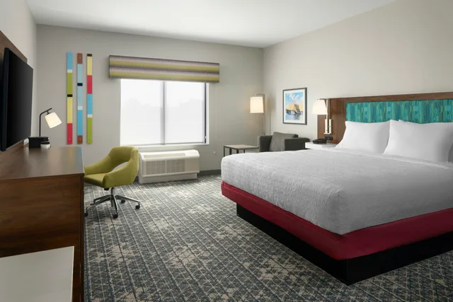 غرفة بسرير كينج، Hampton Inn & Suites Somerset 1/3