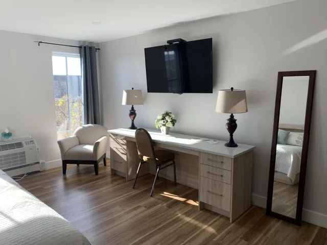 غرفة بسرير كينج، Lunenburg Arms Hotel 6/7