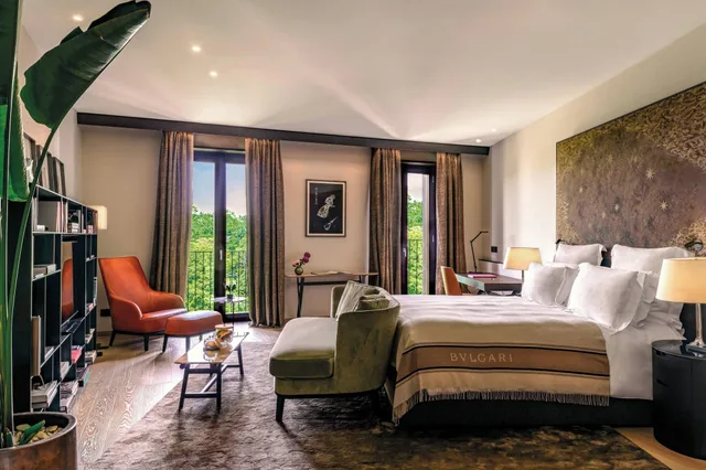 جناح غراند جونيور، Bulgari Hotel Milano 1/4