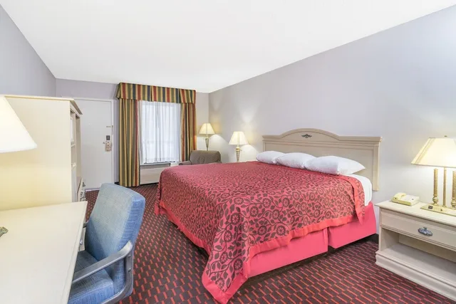 غرفة ديلوكس بسرير كينج، Motel6 London, KY 3/10