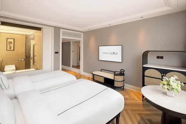 Select, Twin Beds، Sea View Garden 2/6