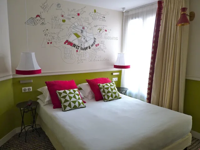 Standard, Double Bed, Hotel Des 3 Poussins 1/6
