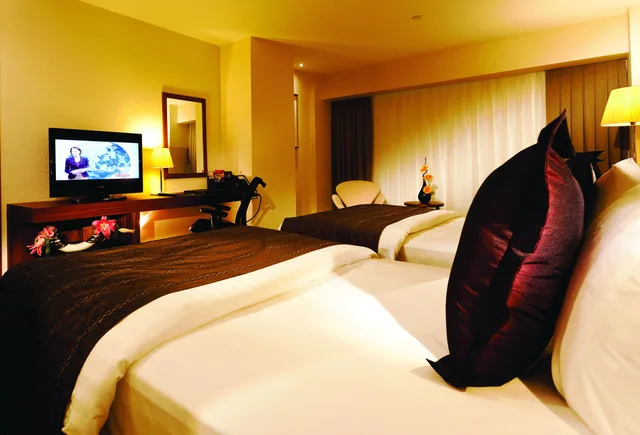 غرفة بسريرين، Crowne Plaza Istanbul Harbiye Hotel 1/2