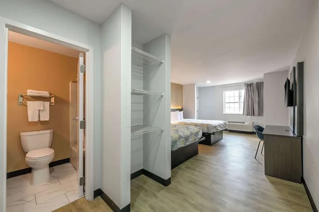 غرفة قياسية بسريرين كوين، Motel6 Columbus, GA - Columbus Airport 5/5
