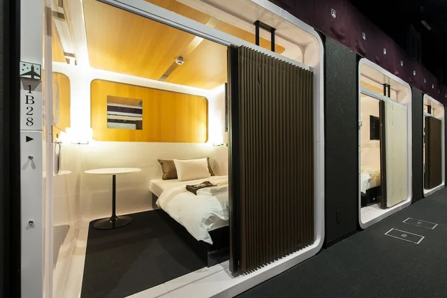 Male Dorm, First Class, Cabin، FIRSTCABIN Kyoto Nijojo 4/4