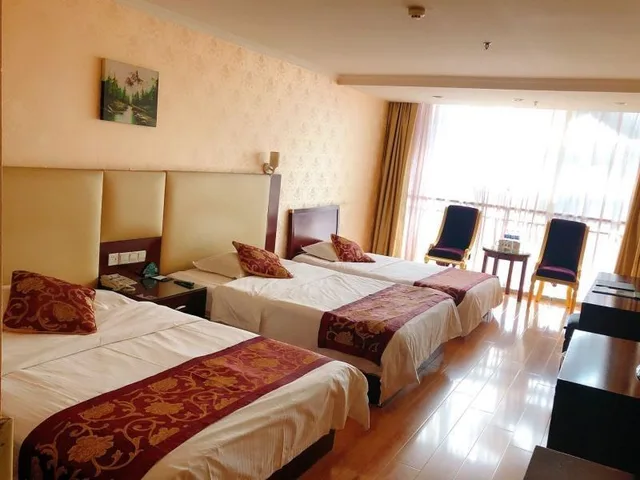 Room, Triple, Single Bed, 2 Queen Beds, GreenTree Inn LianYunGang Xinpu District East JieFang Road Wanda Square Hotel 1/1