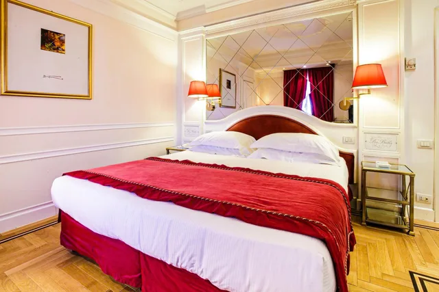 Classic, Double or Twin Bed, Pool View, Grand Hotel Des Bains 2/10