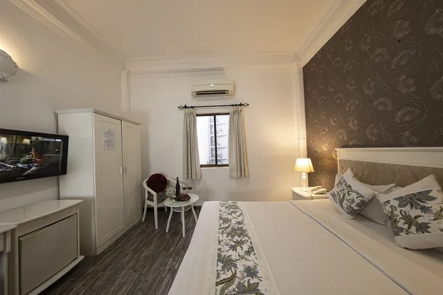 Deluxe, Queen Bed, Vilion Central Hotel 3/4