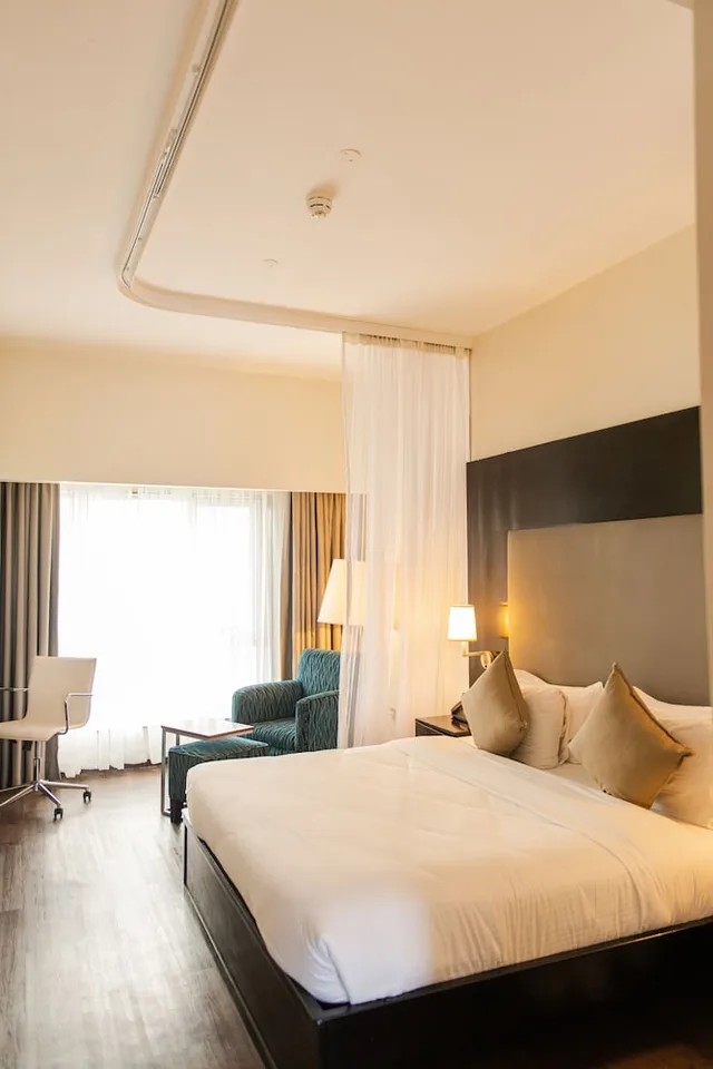 غرفة قياسية بسرير مزدوج، Acacia Premier Hotel 1/5
