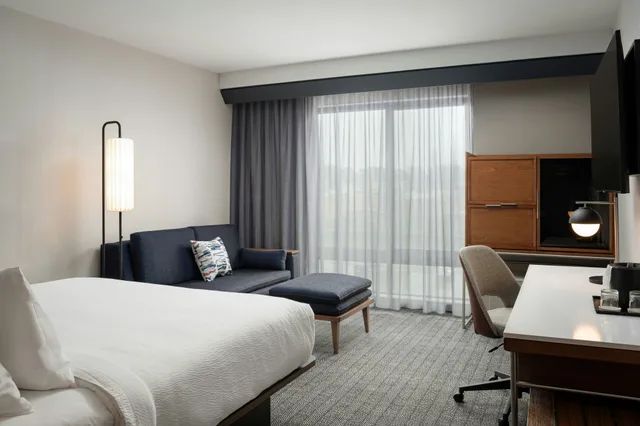 غرفة، Courtyard by Marriott Cleveland TN 3/8