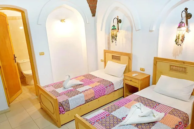 غرفة قياسية ثلاثية بإطلالة على الحديقة بغرفة نوم واحدة، Hotel Sheherazade 4/7