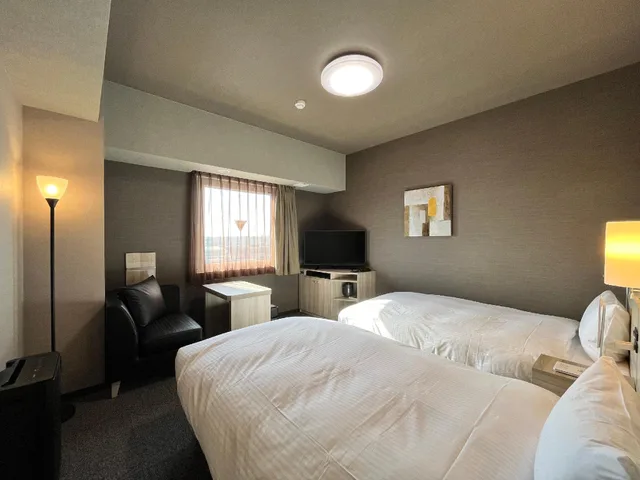 Room, Twin Beds, Electronic Cigarette Only, Smoking، Hotel Route-Inn Miyakonojo 1/1