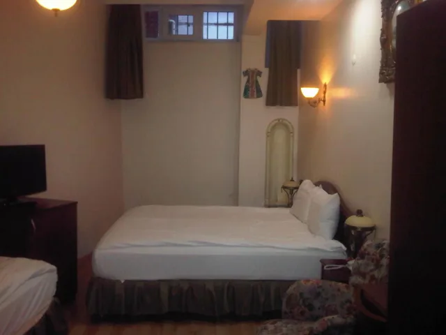 غرفة اقتصادية ثلاثية، Basileus Hotel 5/10