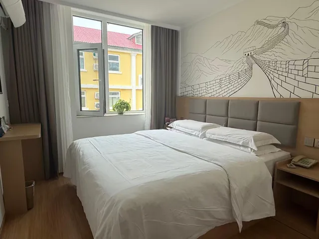 Adjoining, Family, Twin Beds, Queen and Twin Beds، Zhongan Hotel Beijing 1/1