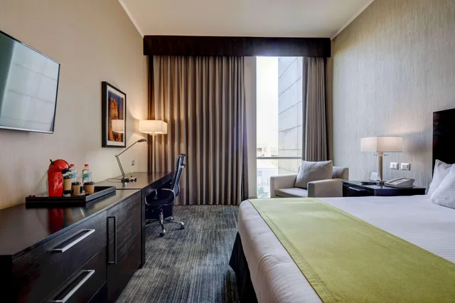 غرفة تنفيذية مفردة بسرير كينج، Wyndham Santiago Aeropuerto 1/1