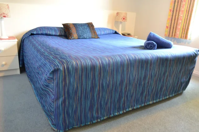Villa, 3 Queen Beds, Garden View, DOLPHIN LODGE 7/10