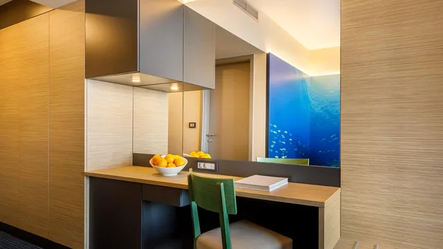 غرفة سوبيريور ثلاثية بإطلالة على البحر بشرفة، Hotel Icici 5/5