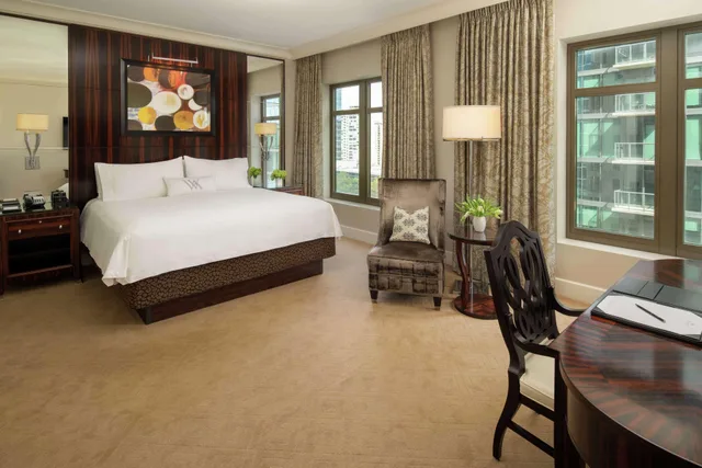 غرفة سوبيريور بسرير مزدوج، Waldorf Astoria Atlanta Buckhead 2/3
