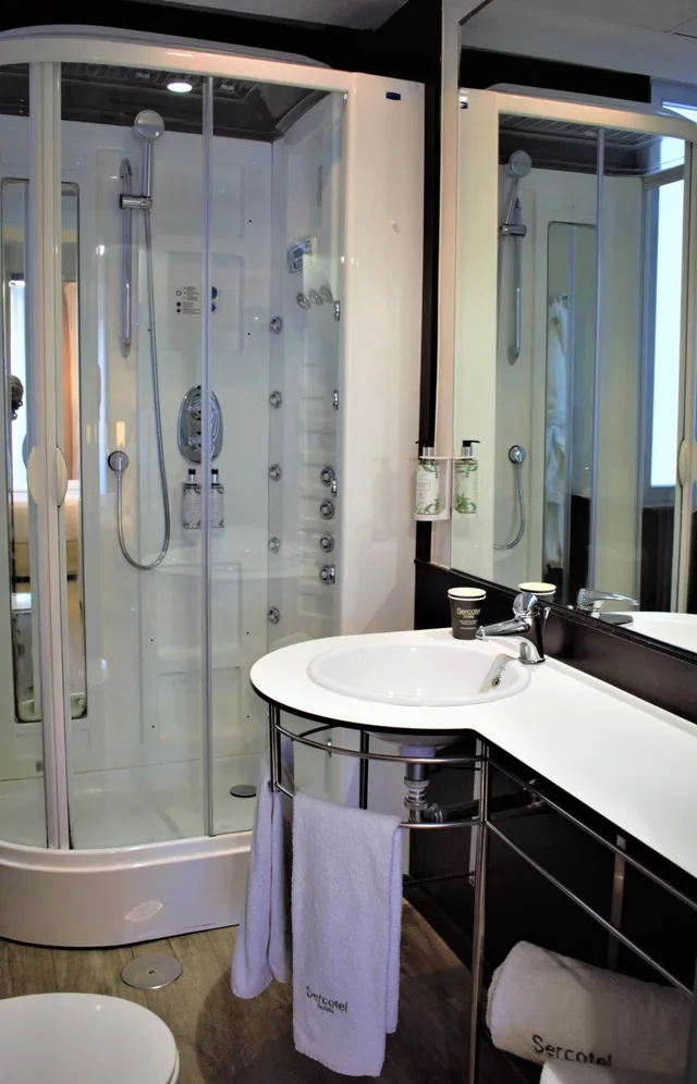 Room, King Bed, Square View, Balcony، Hotel Sercotel Las Torres Salamanca 6/7