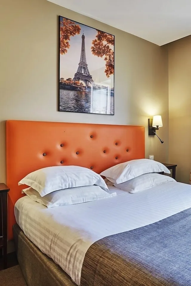 غرفة كلاسيكية بسرير مزدوج بإطلالة على المدينة، Hotel Relais Saint Charles 1/7