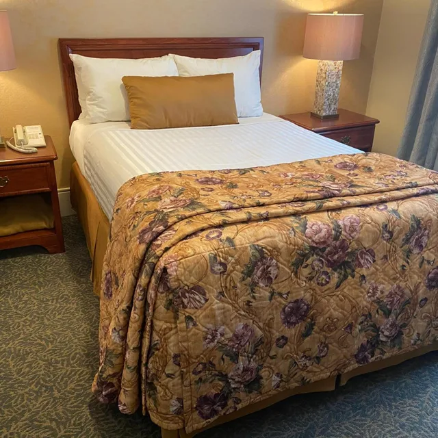 غرفة بسرير مزدوج بحمام مشترك، Kingston Hotel 2/6