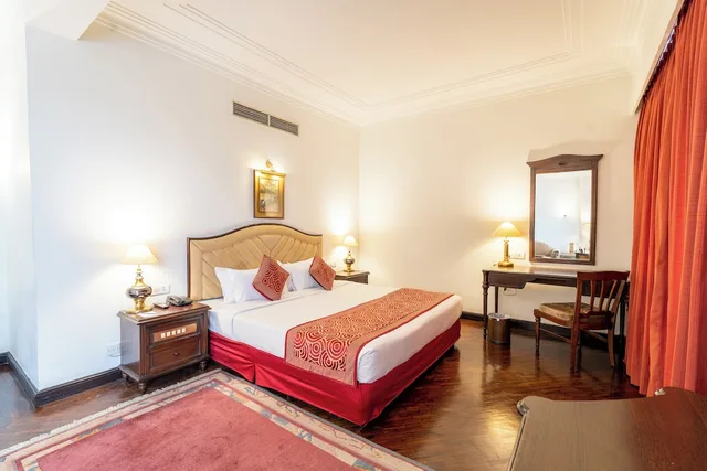 جناح تنفيذي بسرير كينج، Grand Hotel Kathmandu 3/6