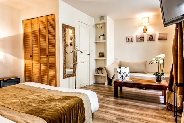 جناح، Atelier Montparnasse Hotel 6/10