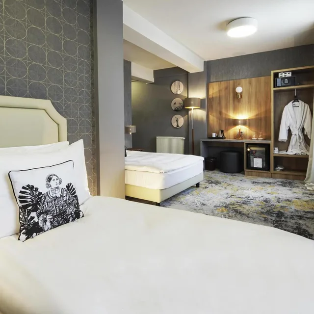 Junior Suite, Mercure Sibiu Airport 2/5