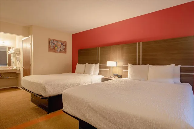 غرفة بسريرين كوين لذوي الإعاقة، Econo Lodge Cortez near Mesa Verde 1/9