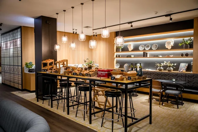 غرفة سوبيريور، Motel One Madrid Plaza de Espana (ex. Mercure Madrid) 3/3