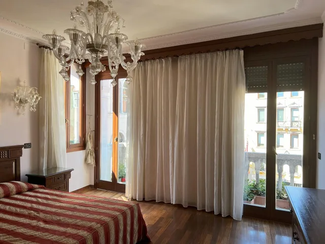 شقة بانورامية بغرفتي نوم في الملحق، San Luca Hotel 2/4