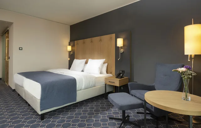 غرفة سوبيريور عائلية، Maritim Hotel Ingolstadt 3/4