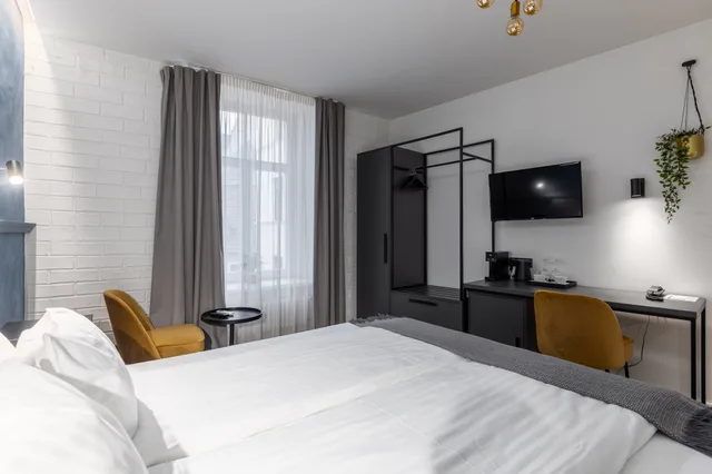 غرفة قياسية بسرير مزدوج، Konventa Seta Hotel Keystone Collection 1/5