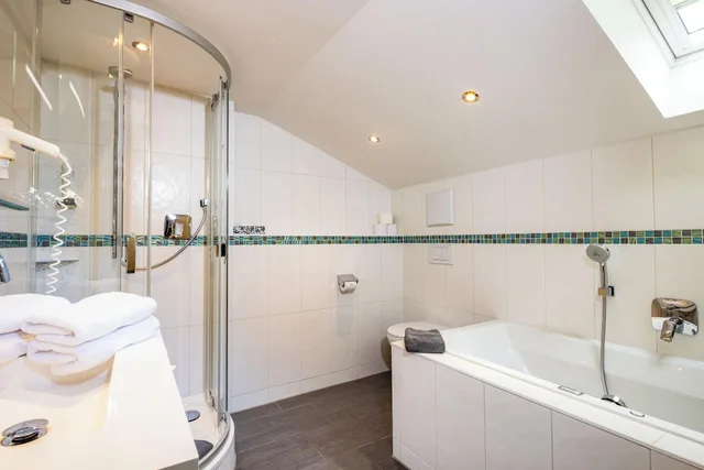 شقة فاخرة بشرفة، Hotel Grunberger 3/4